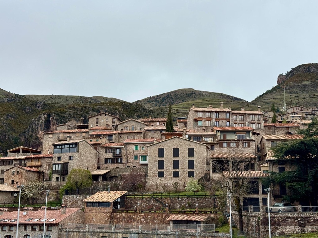 Castellar d'en Hug