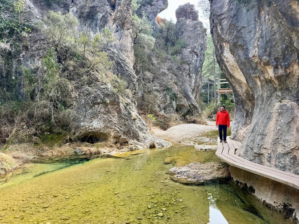 Un tramo de la ruta de las pasarelas Ruta del Parrizal de Beceite