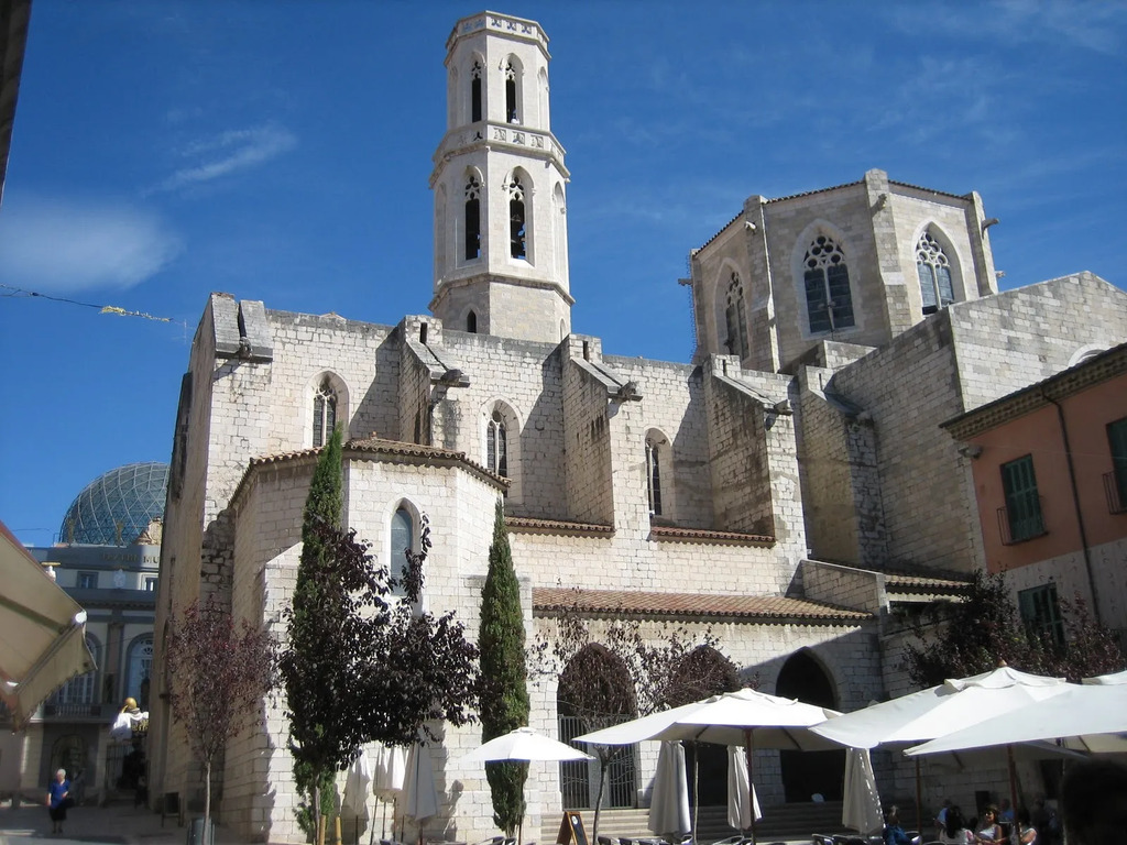 Iglesia de Sant Pere - Figueres Alt Empordà